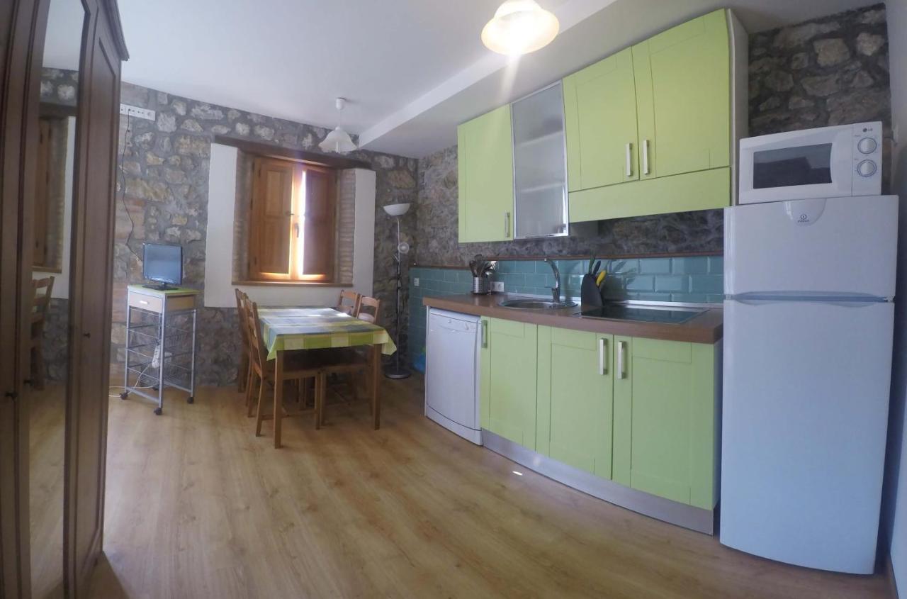 Apartamentos Rurales Vallanu Rodeados De Naturaleza En Llanes Y A 3 Kilometros De Las Playas Exterior foto